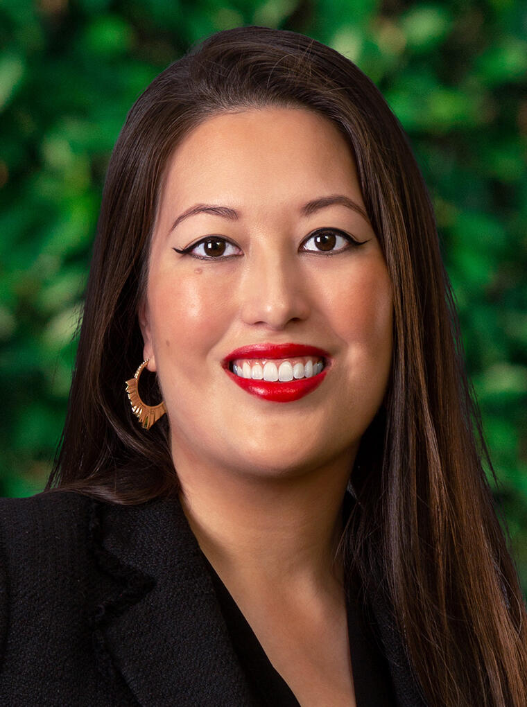 Christina Fung Standing Website