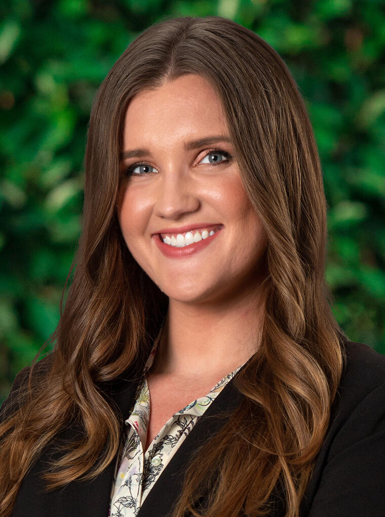 Grace Guenon Standing Website