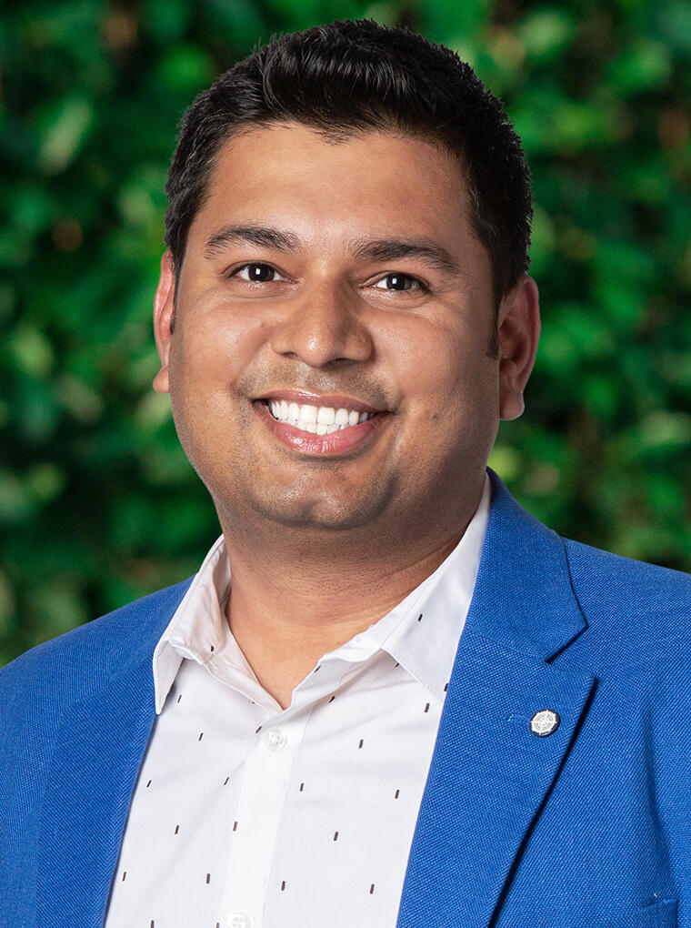 Jhawar Vairagya WEBSITE Standing